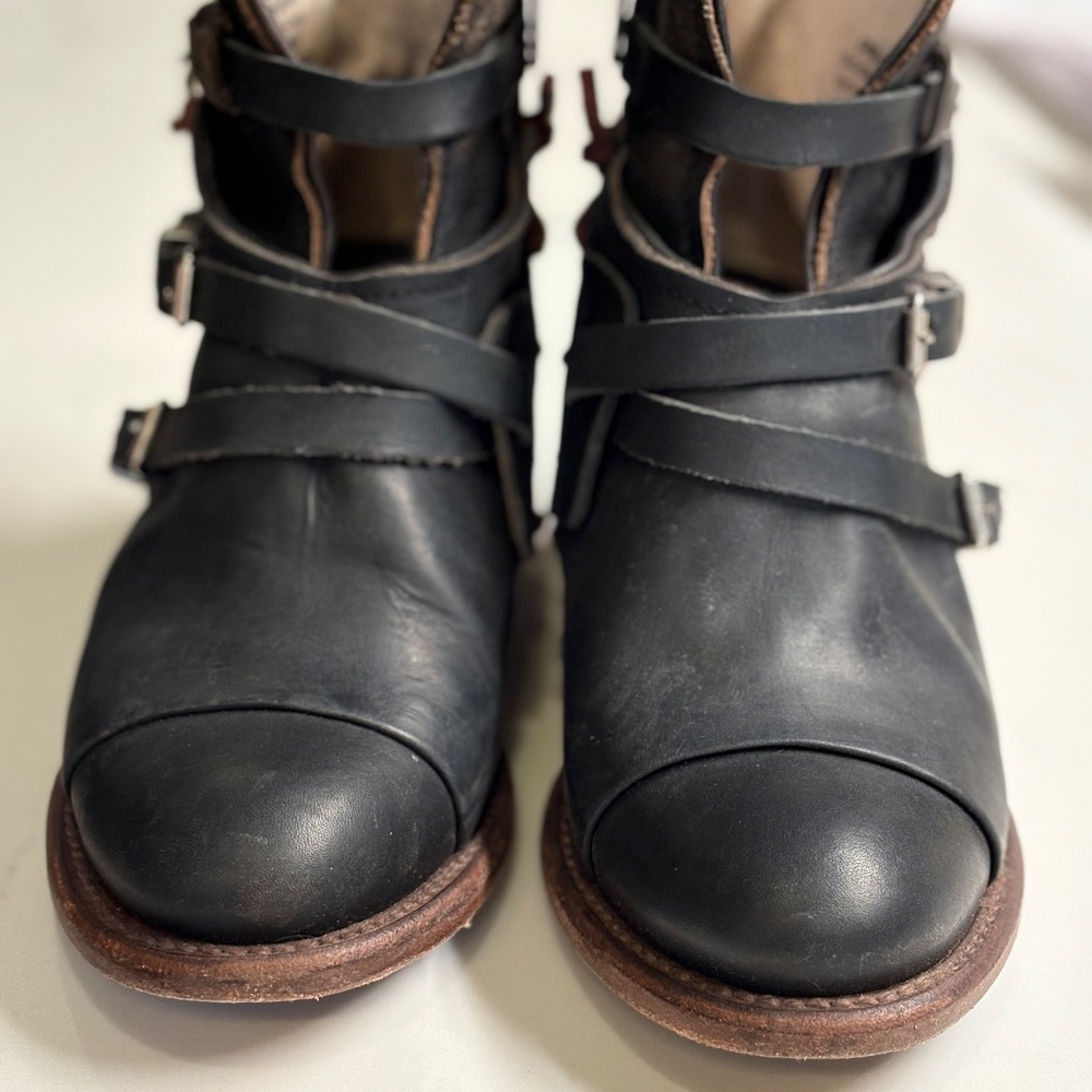 Freebird Crue Ankle Boots - Size 5 - Picture 3 of 7